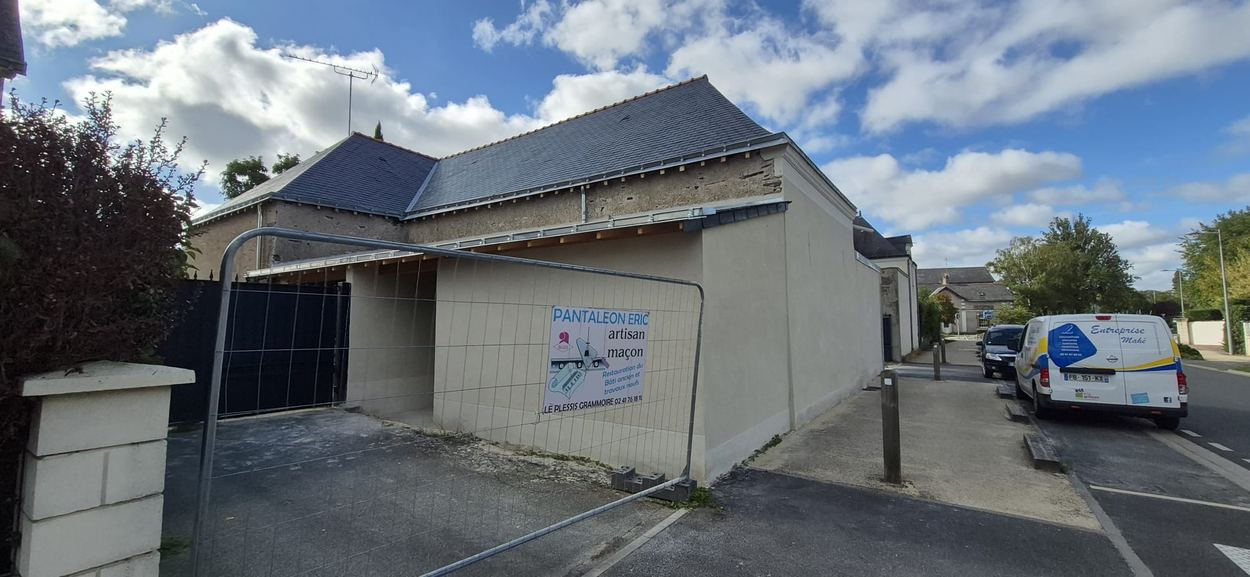 Dépendance après travaux — vue latérale