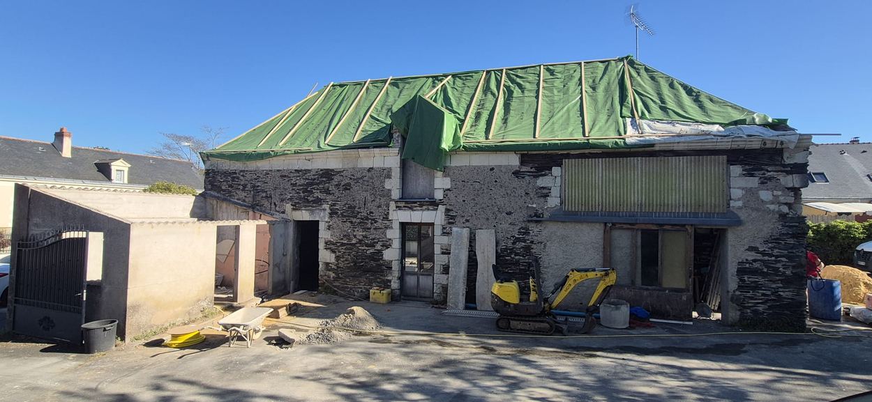 Dépendance avant travaux de réhabilitation