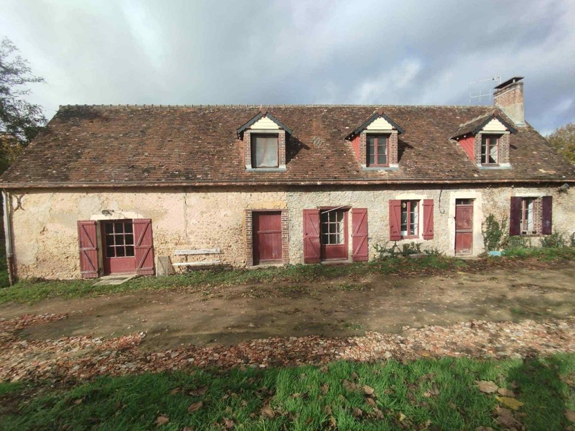 Façade avant de la longère avant travaux